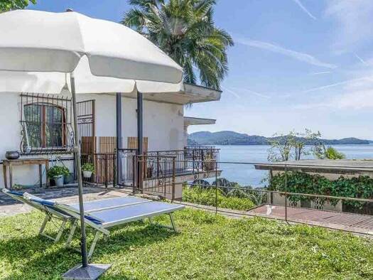 Haus zum Kauf 2.250.000 € 500 m² 1.700 m² Grundstück Verbania 28921