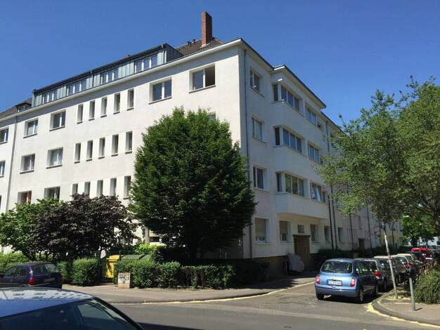 Studio zur Miete 420 € 1 Zimmer 31 m² 4. Geschoss Münstereifeler Straße 55 Sülz Köln 50937
