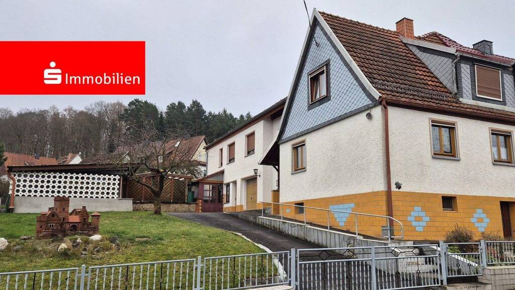 Doppelhaushälfte zum Kauf 149.000 € 6 Zimmer 187 m² 616 m² Grundstück Bad Liebenstein 36448