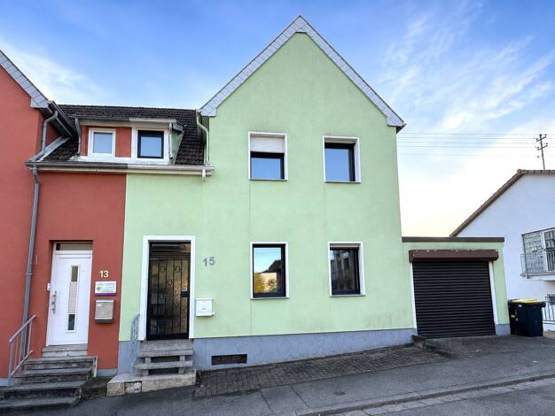 Einfamilienhaus zum Kauf 114.900 € 6 Zimmer 135 m² 304 m² Grundstück Quierschied Quierschied 66287