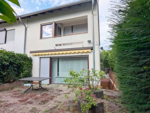 Reihenendhaus zum Kauf 725.000 € 6 Zimmer 134,8 m² 183 m² Grundstück frei ab sofort Bad Vilbel Bad Vilbel 61118