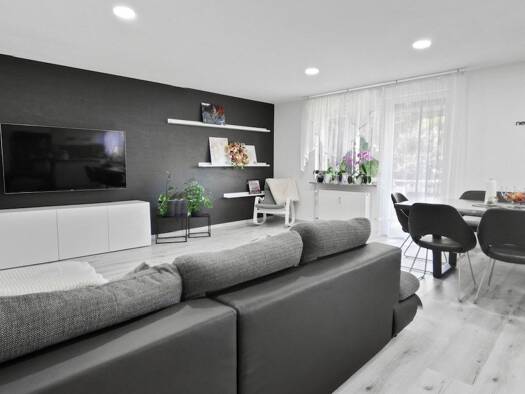 Wohnung zum Kauf 239.500 € 3 Zimmer 101 m² Reinhardshof Wertheim 97877