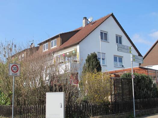 Mehrfamilienhaus zum Kauf als Kapitalanlage geeignet 920.000 € 13 Zimmer 251 m² 489 m² Grundstück Schubertstraße 2 Schönaich 71101
