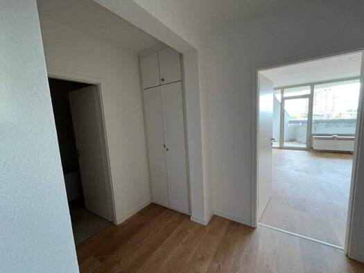 Wohnung zur Miete 627 € 2 Zimmer 60 m² 6. Geschoss frei ab sofort Liverpooler Platz 5 Chorweiler Köln 50765
