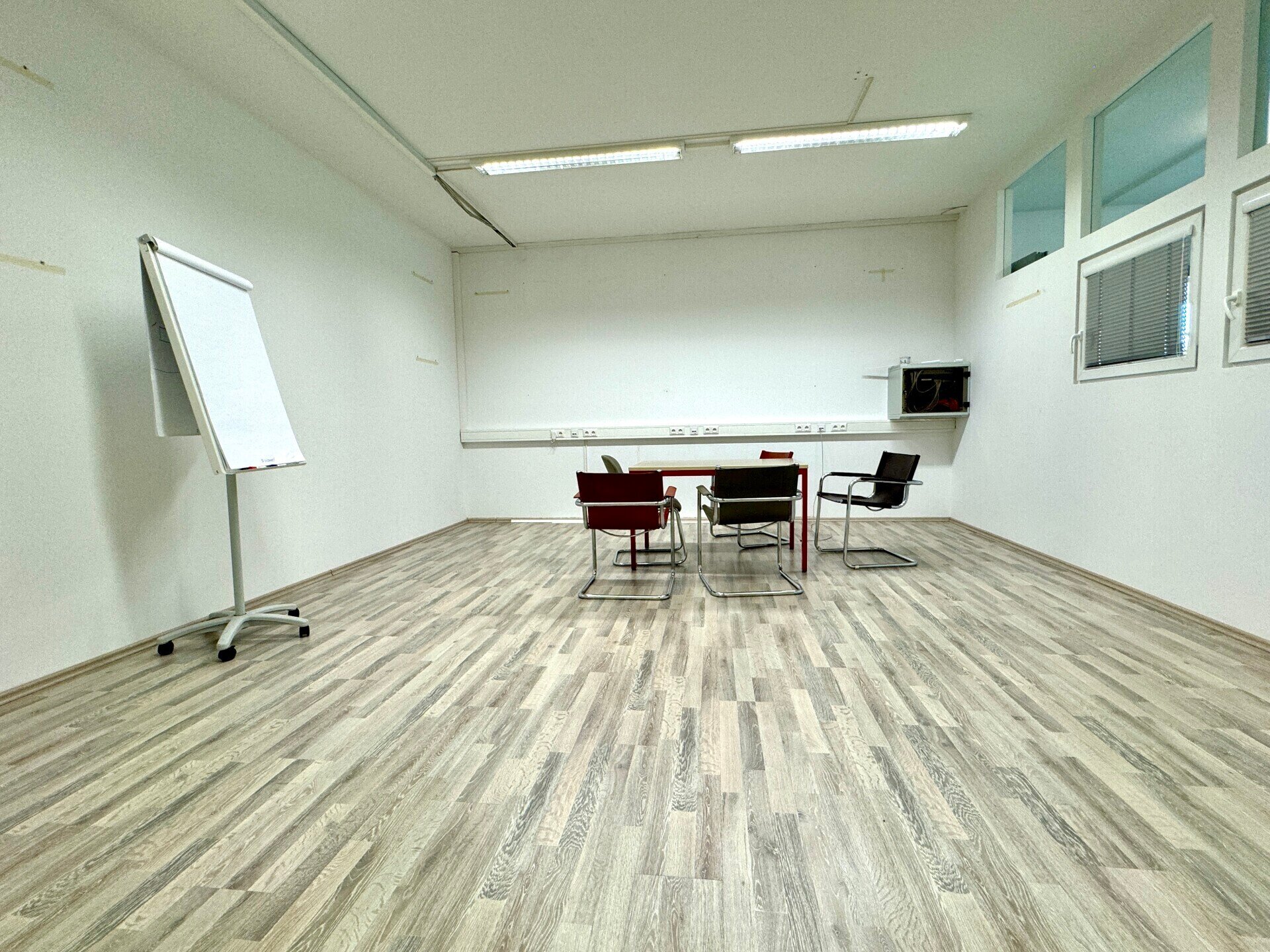 Bürofläche zur Miete 1.339,25 € 7 Zimmer 201 m²<br/>Bürofläche Poggersdorf 9130