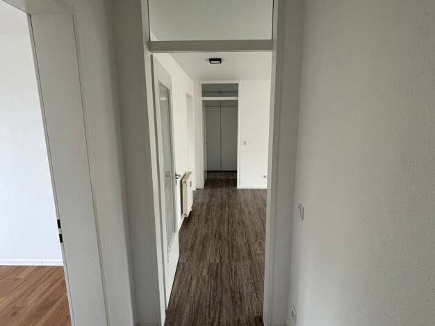 Wohnung zur Miete 632 € 3 Zimmer 70,7 m² 1. Geschoss frei ab sofort Weinkampswende 7 Bemerode Hannover 30539