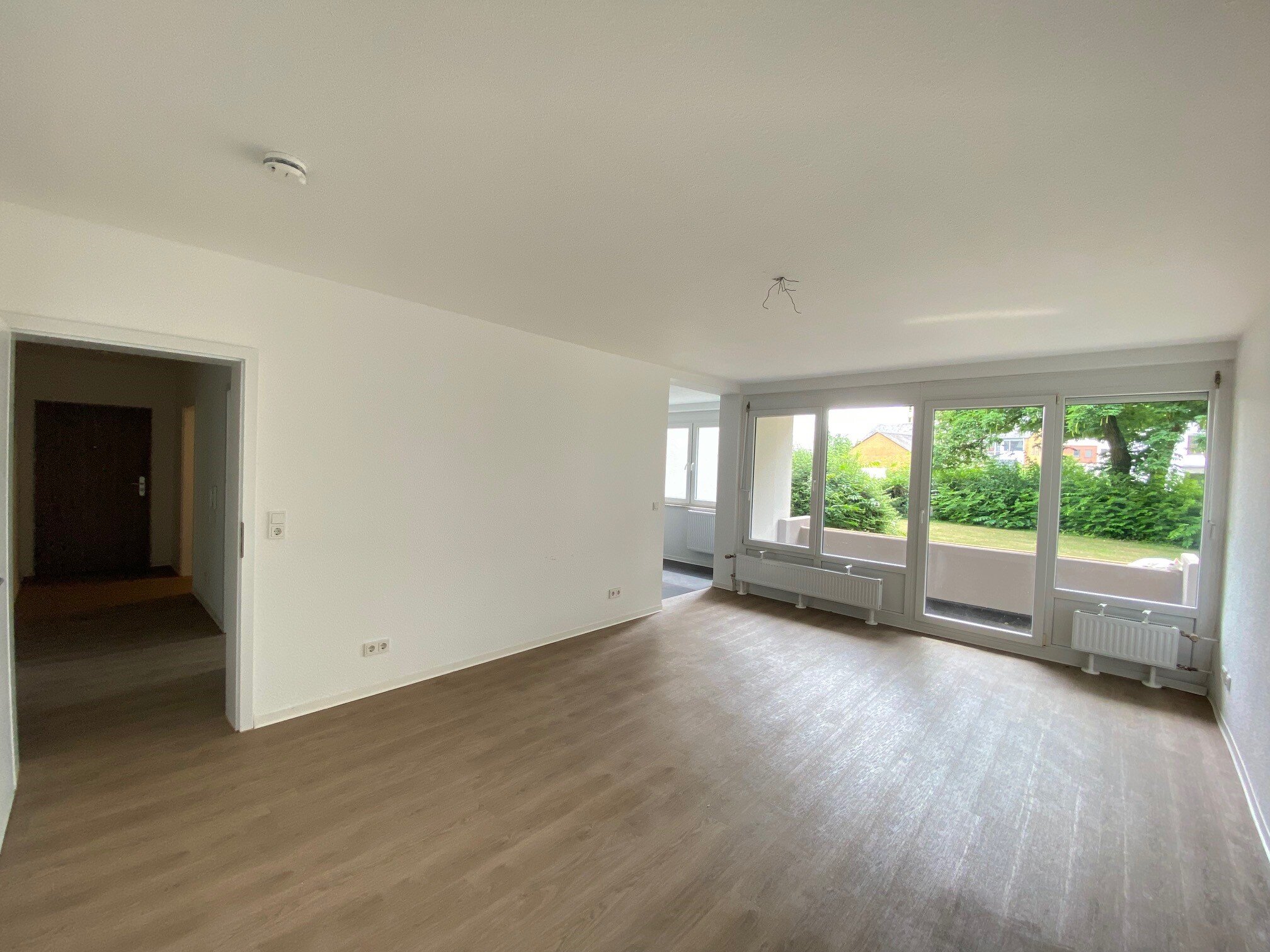 Wohnung zur Miete 535 € 3 Zimmer 85,9 m²<br/>Wohnfläche EG<br/>Geschoss 01.03.2025<br/>Verfügbarkeit Ehrang 4 Trier Ehrang 54293