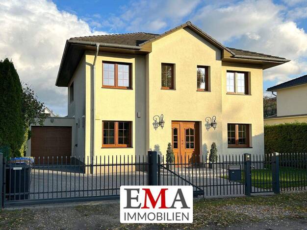 Einfamilienhaus zum Kauf 998.000 € 4 Zimmer 163 m² 824 m² Grundstück Spandau Berlin 13591