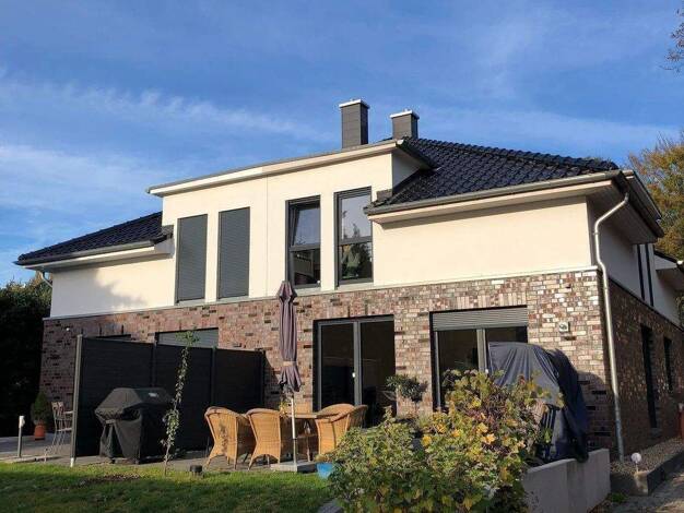 Doppelhaushälfte zum Kauf - Erstbezug provisionsfrei 714.300 € 4 Zimmer 134 m² 453 m² Grundstück frei ab 01.03.2027 Sasel Hamburg 22393
