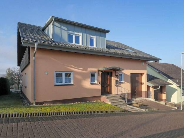 Mehrfamilienhaus zum Kauf 759.000 € 242 m² 405 m² Grundstück Wilferdingen Remchingen / Wilferdingen 75196