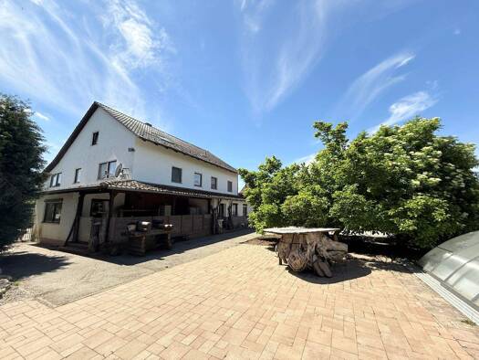 Haus zum Kauf 448.000 € 10 Zimmer 373 m² 3.481 m² Grundstück Arbing Osterhofen 94486