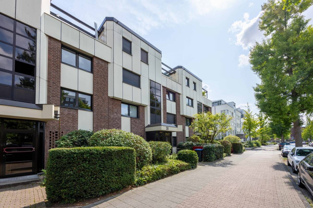 Property thumbnail 2