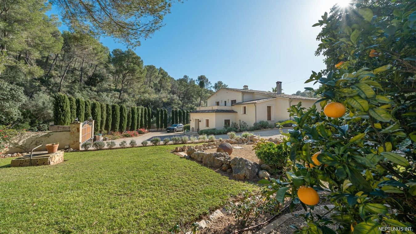 Villa zum Kauf 3.300.000 € 5 Zimmer 325 m²<br/>Wohnfläche 12.800 m²<br/>Grundstück Calvia 07184