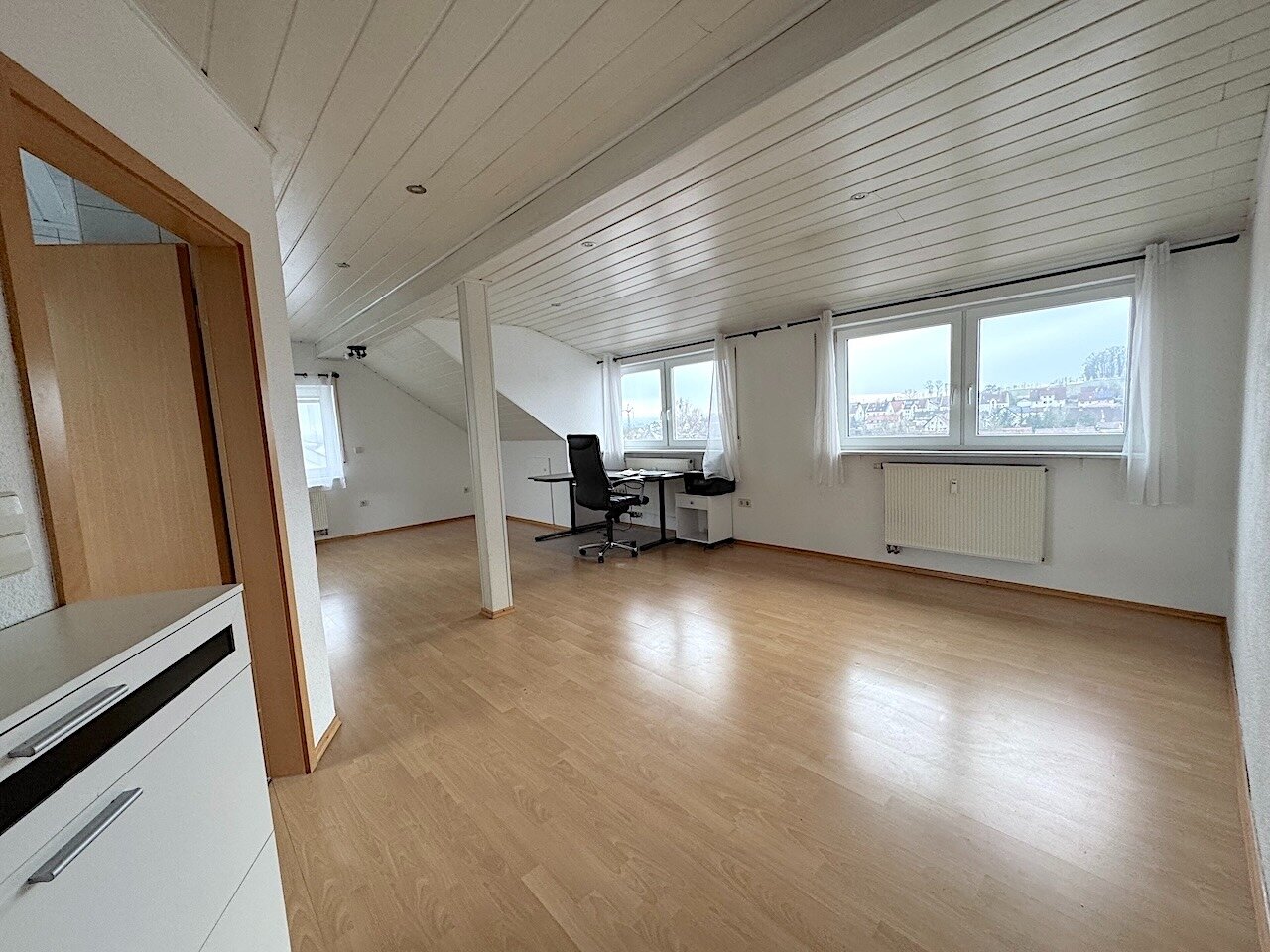 Wohnung zur Miete 690 € 2 Zimmer 63,3 m²<br/>Wohnfläche 2.<br/>Geschoss 01.02.2025<br/>Verfügbarkeit Erbach Erbach 89155