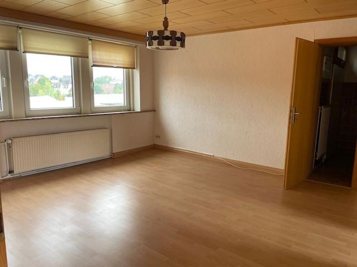 Wohnung zur Miete 500 € 3 Zimmer 98 m²<br/>Wohnfläche 2.<br/>Geschoss Bahnhofstraße 13 Kernstadt Seesen 38723