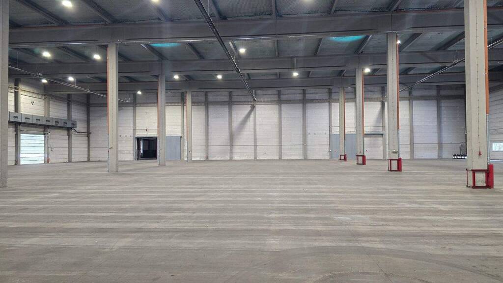 Halle/Industriefläche zur Miete 11.000 m² Lagerfläche teilbar ab 5.000 m² Boxdorf Nürnberg 90427