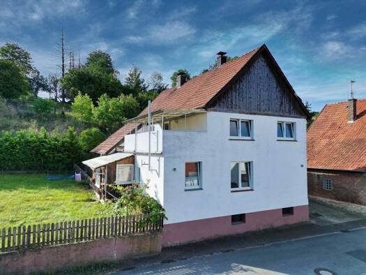 Einfamilienhaus zum Kauf 165.000 € 6 Zimmer 130 m² 1.367 m² Grundstück frei ab sofort Riesel Brakel 33034