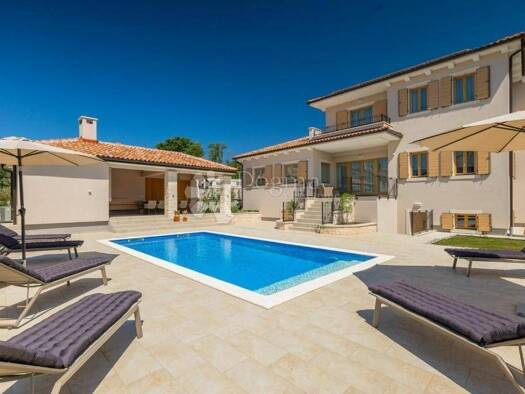 Einfamilienhaus zum Kauf 1.500.000 € 8 Zimmer 512 m² Rovinjsko Selo, Rovinj Rovinj 52210