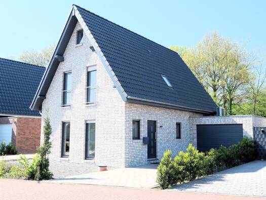Einfamilienhaus zum Kauf 535.000 € 4 Zimmer 122,1 m² 614 m² Grundstück Prinz-Claus-Straße 58 Elten Emmerich am Rhein 46446