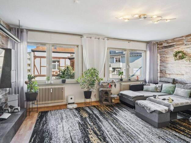 Wohnung zur Miete 1.350 € 3 Zimmer 70 m² 1. Geschoss Lorsbacher Str. 1 Hofheim 65719