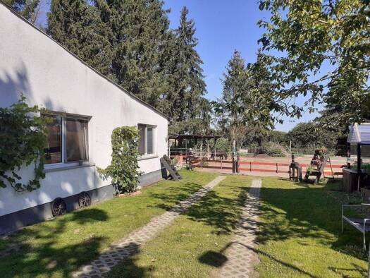 Haus zum Kauf provisionsfrei 69.000 € 4 Zimmer 100 m² 2.035 m² Grundstück Krien 17391