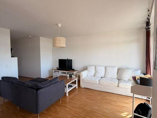 Wohnung zur Miete 692 € 2 Zimmer 61 m² Geschoss 4/7 frei ab 01.05.2026 Heerdt Düsseldorf 40549