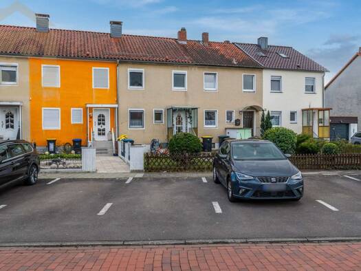 Reihenmittelhaus zum Kauf 229.000 € 4 Zimmer 87 m² 298 m² Grundstück Vorsfelde Wolfsburg 38448