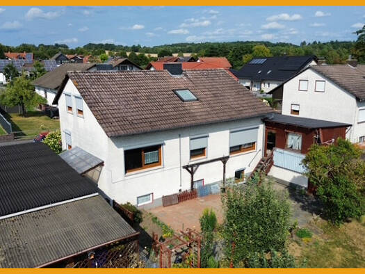 Einfamilienhaus zum Kauf provisionsfrei 269.000 € 4 Zimmer 150 m² 712 m² Grundstück Ziegenhain Schwalmstadt / Ziegenhain 34613
