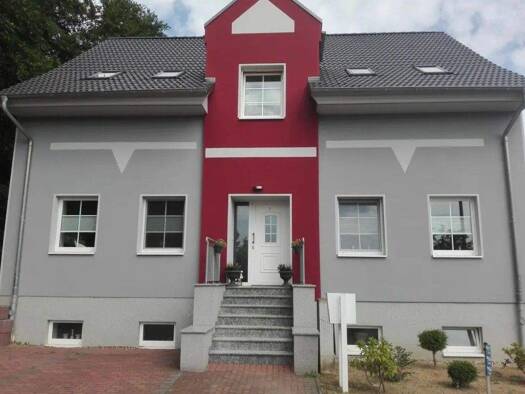 Mehrfamilienhaus zum Kauf 550.000 € 6 Zimmer 280 m² 514 m² Grundstück frei ab sofort Devin Stralsund 18439