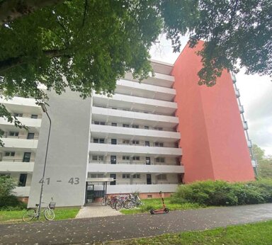 Wohnung zur Miete 948 € 2 Zimmer 64 m² 5. Geschoss frei ab 28.01.2025 Weisskirchener Weg 41 Niederursel Frankfurt am Main 60439