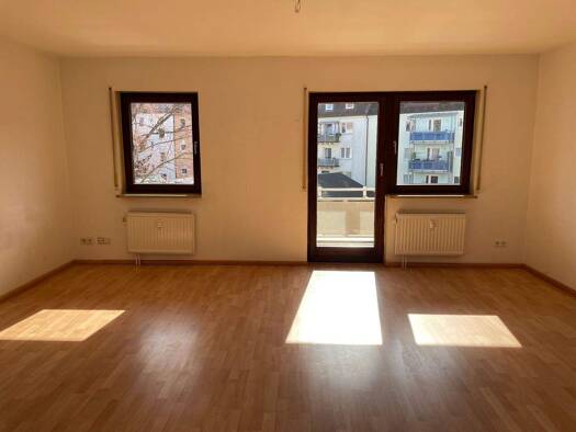 Studio zur Miete 587 € 1 Zimmer 46 m² 2. Geschoss frei ab 15.03.2026 Rennweg 26 Rennweg Nürnberg 90489