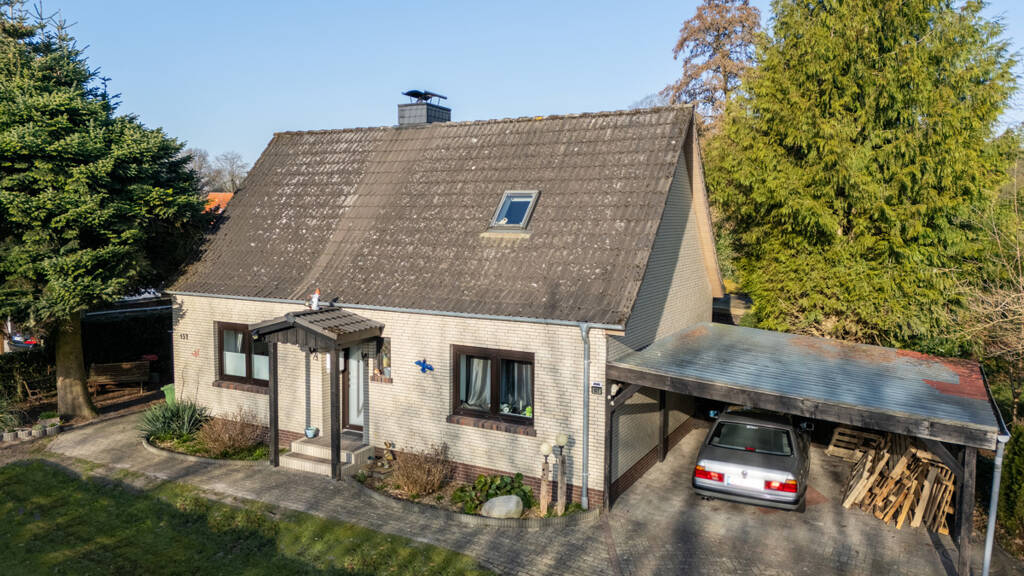 Einfamilienhaus zum Kauf 199.000 € 4 Zimmer 90 m² 1.067 m² Grundstück Wallinghausen Aurich 26605