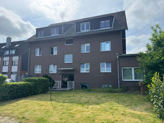 Wohn- und Geschäftshaus zum Kauf als Kapitalanlage geeignet 2.195.000 € 1.198 m² 1.731 m² Grundstück Neuss 41472