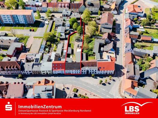 Mehrfamilienhaus zum Kauf provisionsfrei als Kapitalanlage geeignet 295.000 € 290 m² 1.131 m² Grundstück Kröpelin Kröpelin 18236