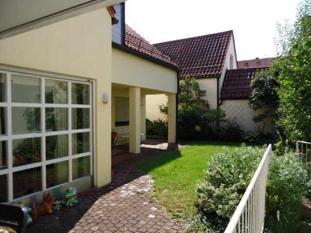 Einfamilienhaus zur Miete 2.495 € 5 Zimmer 145 m²<br/>Wohnfläche 196 m²<br/>Grundstück ab sofort<br/>Verfügbarkeit Walther-Klemm-Weg 2 Dachau Dachau 85221