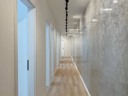 Wohnung zum Kauf 615.000 € 9 Zimmer 154 m² 1. Geschoss frei ab sofort Steinbühl Weiterer Innenstadtgürtel Süd 90443