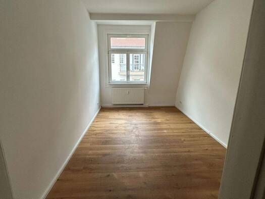 Mehrfamilienhaus zur Versteigerung als Kapitalanlage geeignet 630.000 € 390 m² 180 m² Grundstück Erfurter Straße 23 Arnstadt 99310