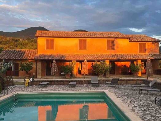 Haus zum Kauf 1.390.000 € 780 m² Montecchio 05020
