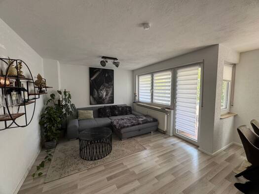 Wohnung zur Miete 950 € 2 Zimmer 59 m² Geschoss 1/3 frei ab 01.10.2026 Maichingen Sindelfingen 71069