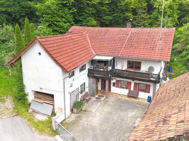 Einfamilienhaus zum Kauf 240.000 € 8 Zimmer 156,4 m² 12.963 m² Grundstück frei ab sofort Dobl Winzer 94577