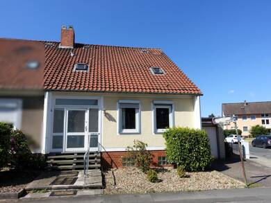Reihenendhaus zum Kauf 189.000 € 5 Zimmer 84 m² 353 m² Grundstück frei ab sofort Peine 31226