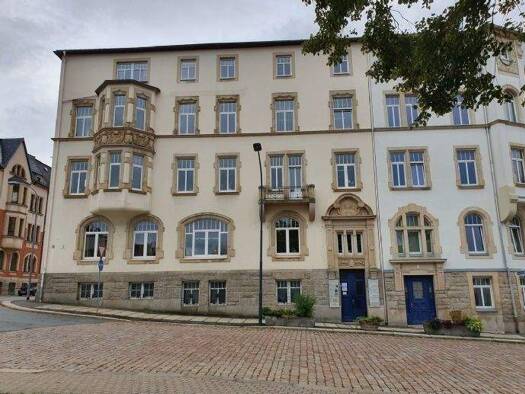 Wohnung zur Miete 450 € 3 Zimmer 93 m² 4. Geschoss Falkenstein 08223