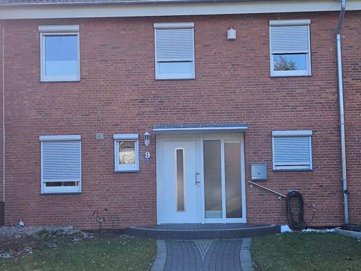Reihenmittelhaus zum Kauf 249.000 € 5 Zimmer 130 m² 291 m² Grundstück frei ab sofort Rendsburg 24768