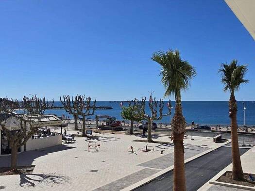 Studio zum Kauf 1.100.000 € 3 Zimmer 107,7 m² 1. Geschoss Saint-Raphaël 83700