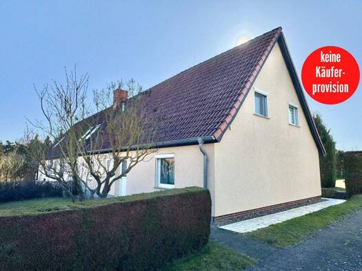 Doppelhaushälfte zum Kauf provisionsfrei 149.000 € 4 Zimmer 120 m² 1.301 m² Grundstück Chemnitz Blankenhof / Chemnitz 17039