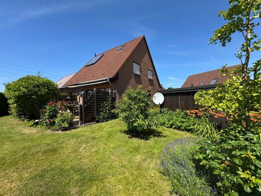 Einfamilienhaus zum Kauf 447.000 € 5 Zimmer 120 m² 549 m² Grundstück Am Karpfenteich 27 Pastow Broderstorf 18184