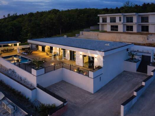 Einfamilienhaus zum Kauf 1.350.000 € 5 Zimmer 623 m² Grundstück Crikvenica 51260