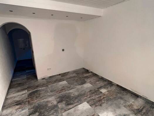 Wohnung zur Miete 600 € 1 Zimmer 31 m² frei ab sofort Bettenhausen Kassel 34123