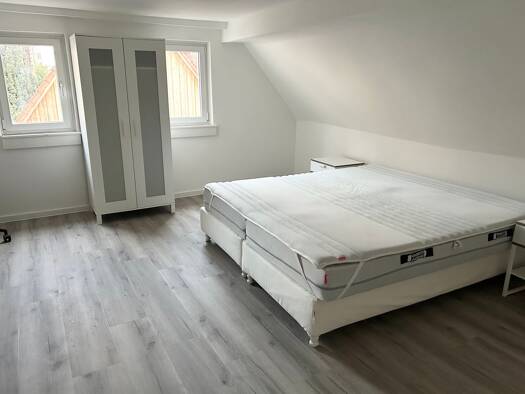 Wohnung zur Miete 1.300 € 3,5 Zimmer 70 m² Geschoss 1/2 frei ab sofort Egelsbach 63329