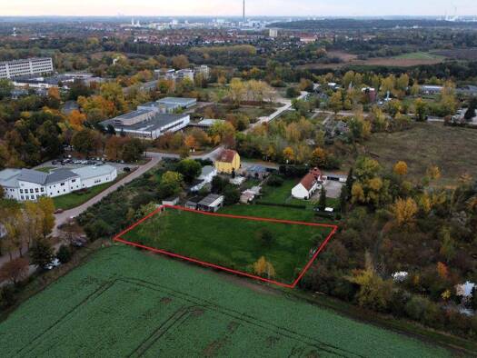 Grundstück zum Kauf 329.000 € 2.700 m² Grundstück frei ab sofort Merseburg 06217